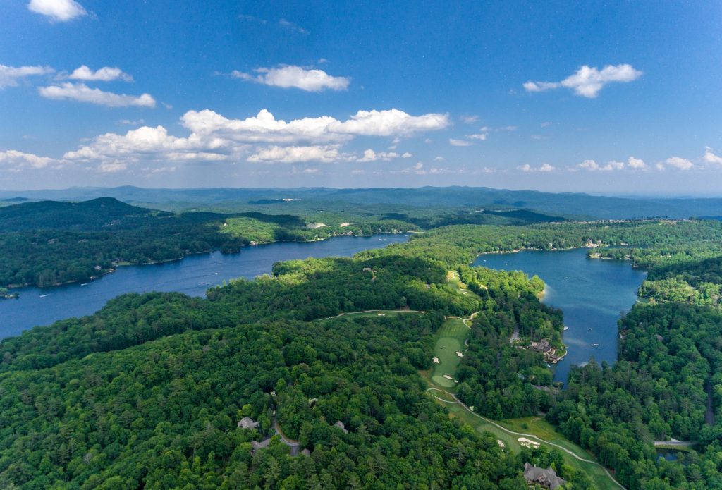 Lake Toxaway NC - BHHS Meadows Mountain Realty