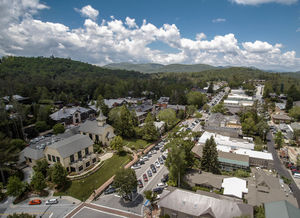 buying Highlands NC real estate