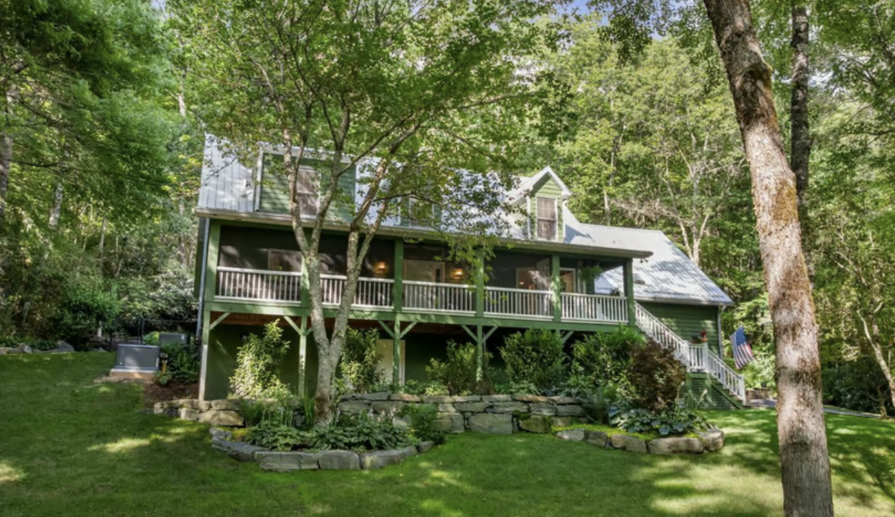 Highlands NC home for sale, 100 Deer Run