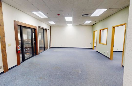 Jordan-Creek-Center-Suite-226-04182025_115615