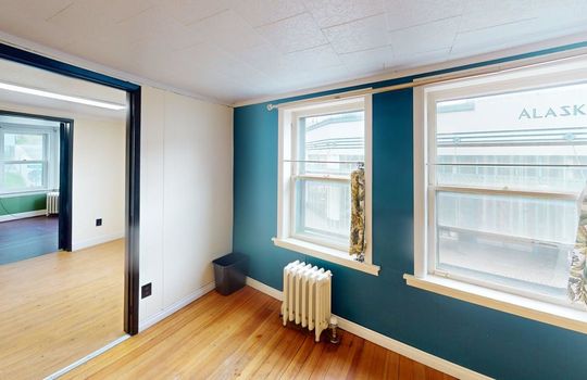 200-N-Franklin-St-Bedroom