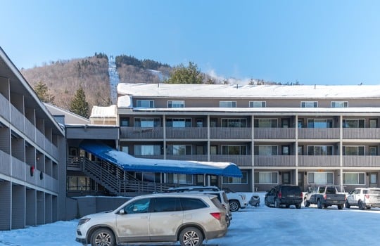 Exterior view of Fall Line condo