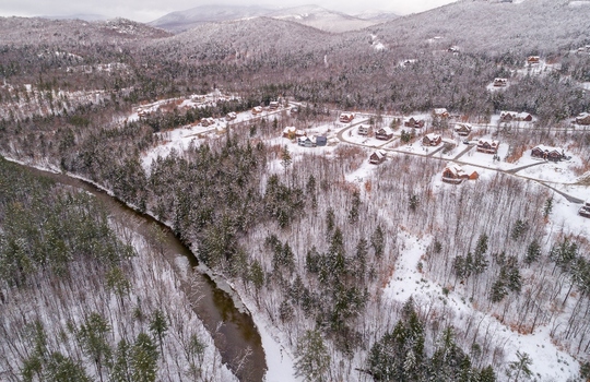 Aerial view of Peaks Village