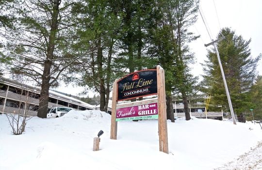 Sign for Fall Line Condos