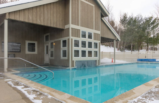 Heated outdoor pool at hot tub at Locke Mountain Townhomes