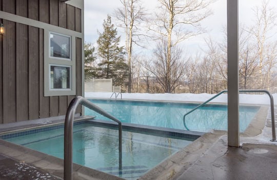 Heated outdoor pool at hot tub at Locke Mountain Townhomes