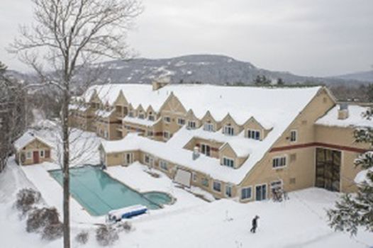 Slopeside view at Grand Summit Hotel