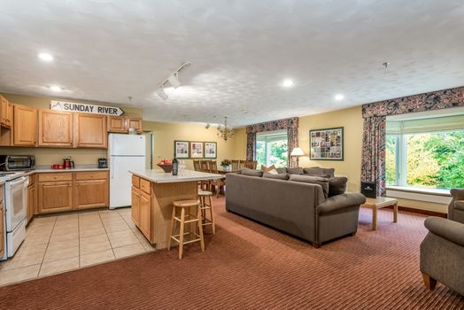 3-bedroom dining space