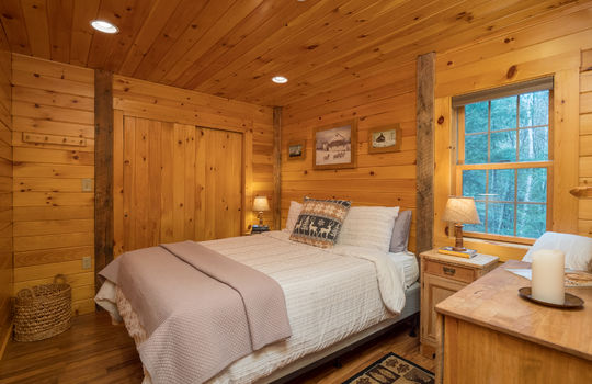 23 Spruce Way-15