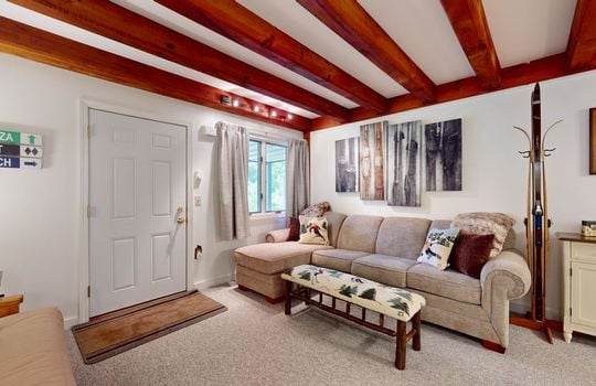 14-web-or-mls-24-Cherry-Ln-08152024_211151