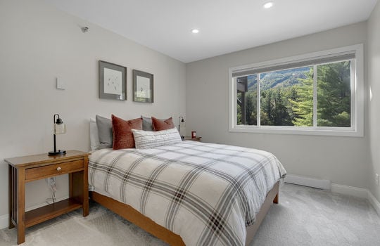 brooksidea306-18