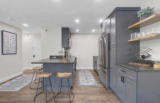 brooksidea306-6