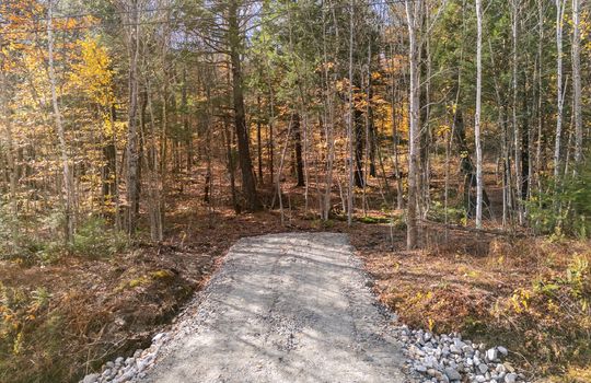 4_pondroadlot9fall-3