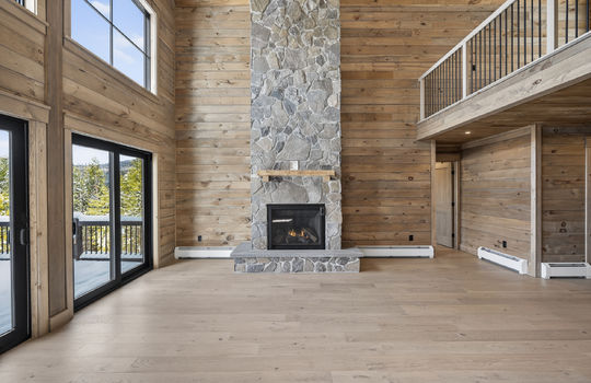 22_209mountainvalley-13