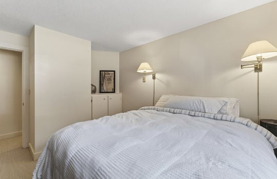 372skiwayroadunit307-14