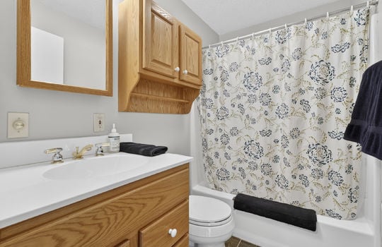 24_10brooksideunit1b-308-19