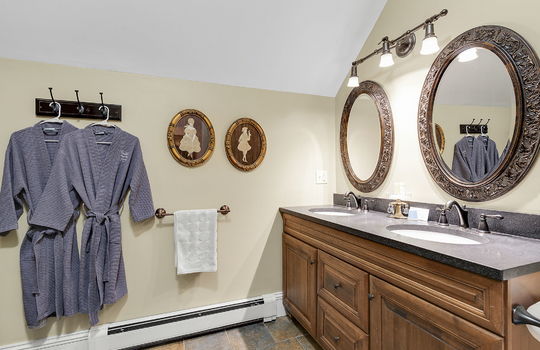 50-web-or-mls-162Mayville-43
