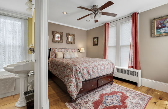 63-web-or-mls-162Mayville-56