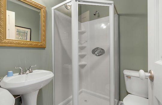 73-web-or-mls-162Mayville-66