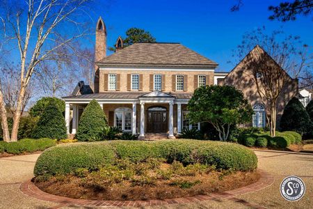 2 front of house view 2