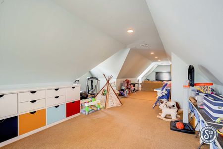 32 bonus room view 2