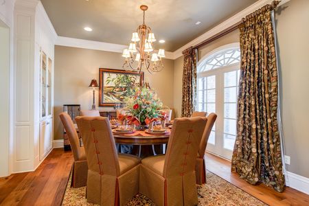 20220210225821031573000000-o