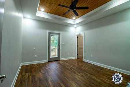 41-Branden-Ln-Petal-03