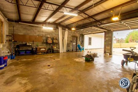 41-Branden-Ln-Petal-16