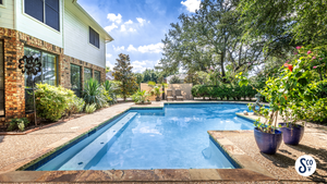 What is A LUXURY Home in MS MS Living Pics-5