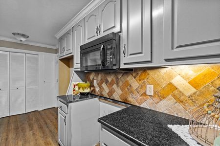 thumbnail_20_Kennon_Ave-13