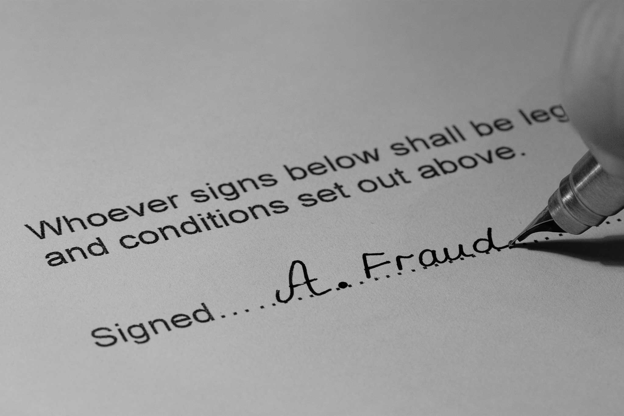 AdobeStock_2468095_fraud