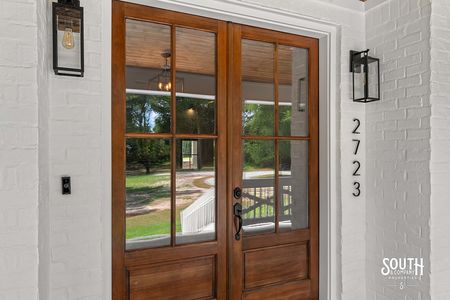 02-2723 Old Richton Rd-Porches-00