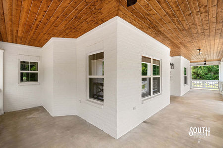 11-2723 Old Richton Rd-Porches-06