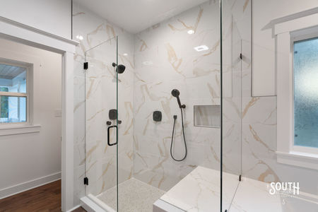 2723_Old_Richton_Rd-Primary_Bath-1-2
