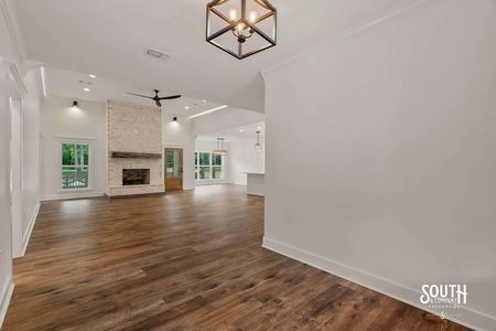 32-2723 Old Richton Rd-Living-04