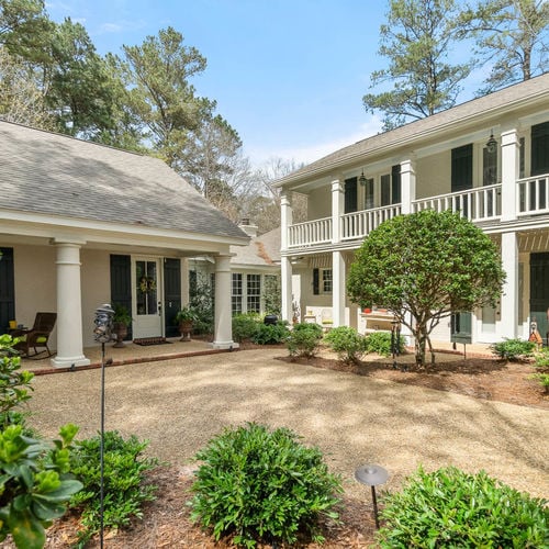 Canebrake Luxury Home for Sale | 100 W Canebrake Blvd Hattiesburg